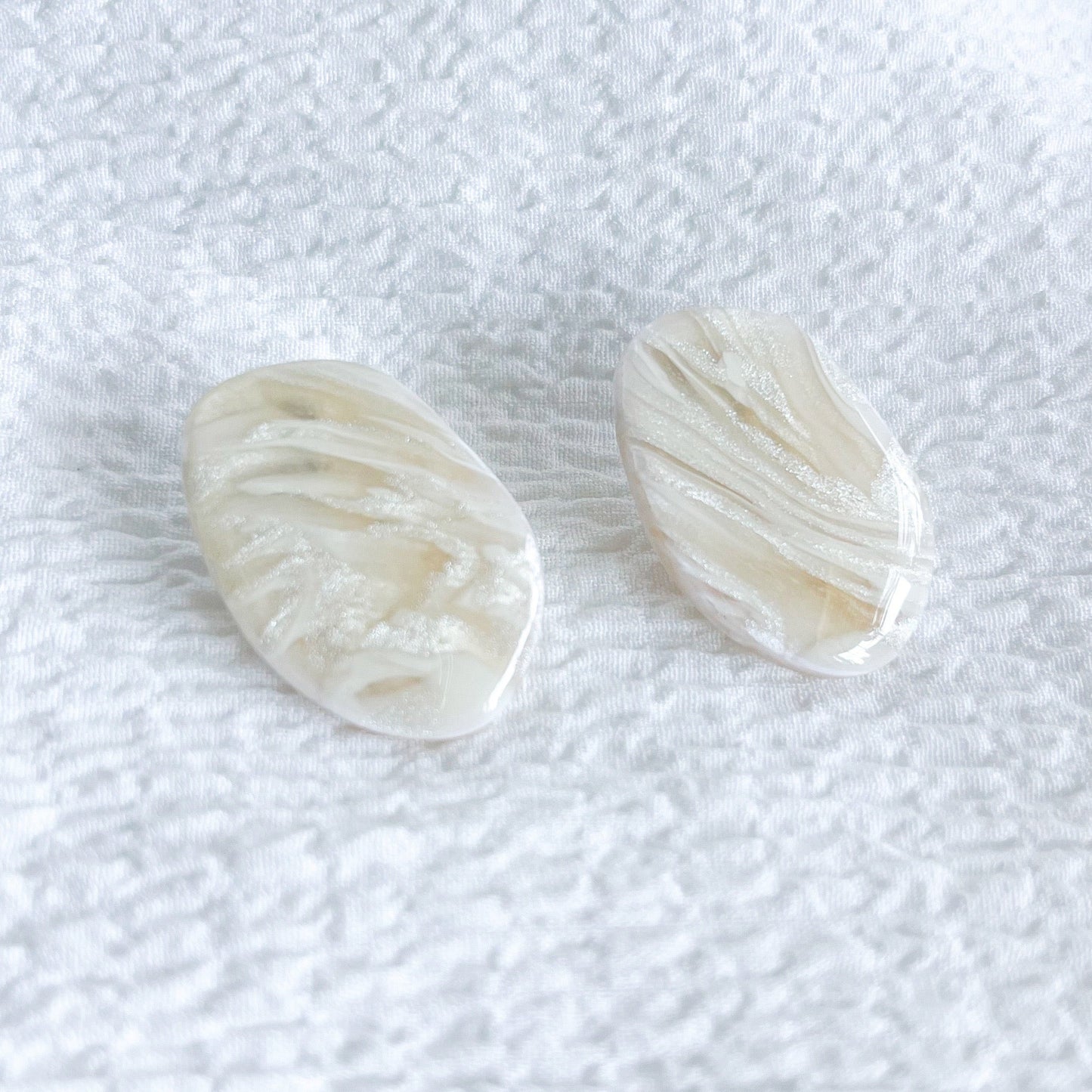 Pearly Studs