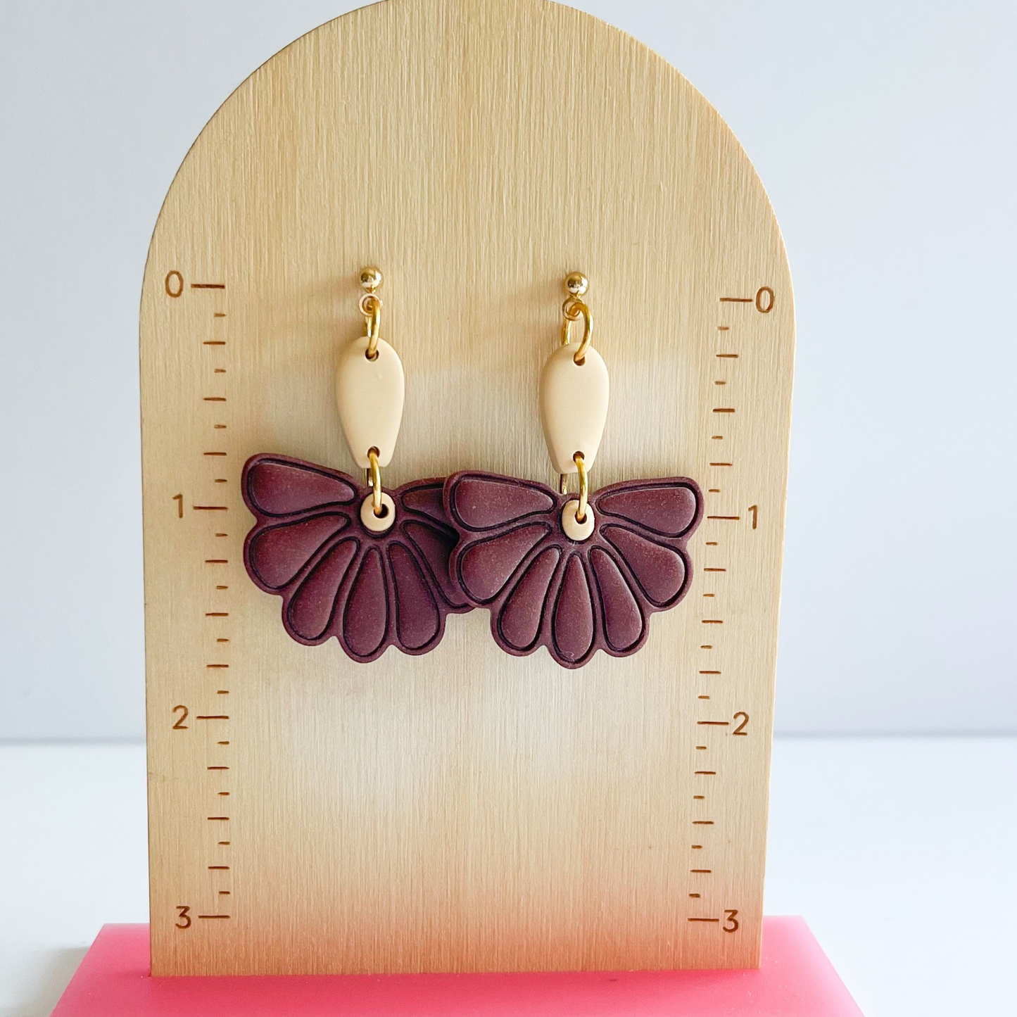 Monica Dangles