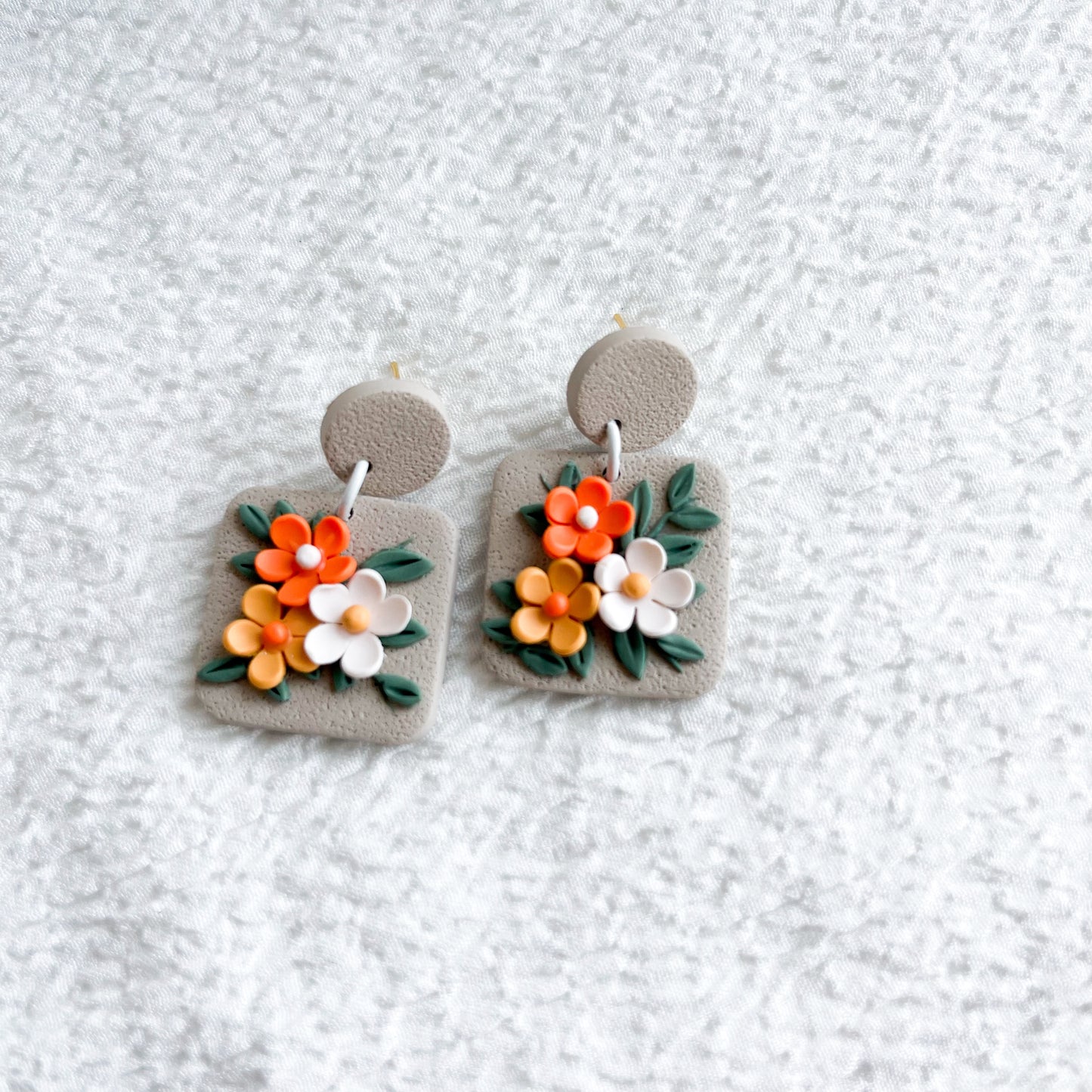 Blooms Dangles